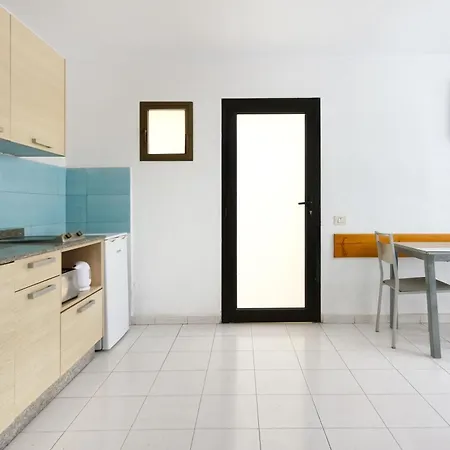 Ura Roslara Apartamento *