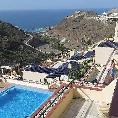 Ura Roslara Apartment *
