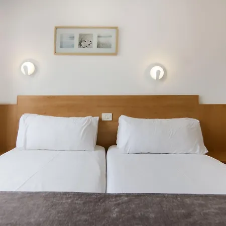 Apartment Ura Roslara