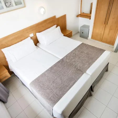 Apartment Ura Roslara *