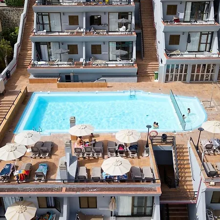 Ura Roslara 푸에르토리코